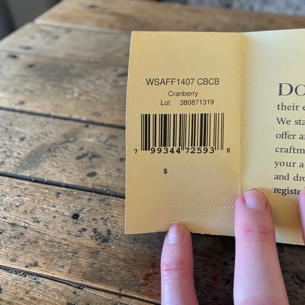 Rare Dooney & Bourke Cranberry Saffiano Large Framed Coin Purse NWT - Picture 10 of 16